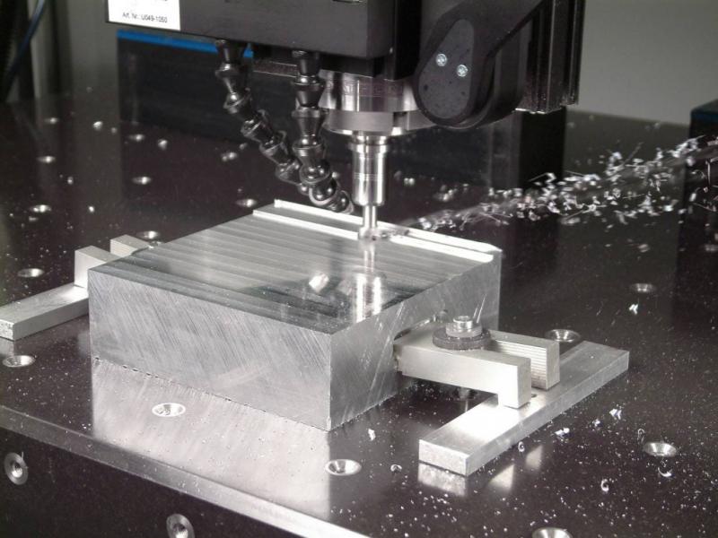 Фрезерная обработка алюминия: что лучше — фрезы корпусные или монолитные?